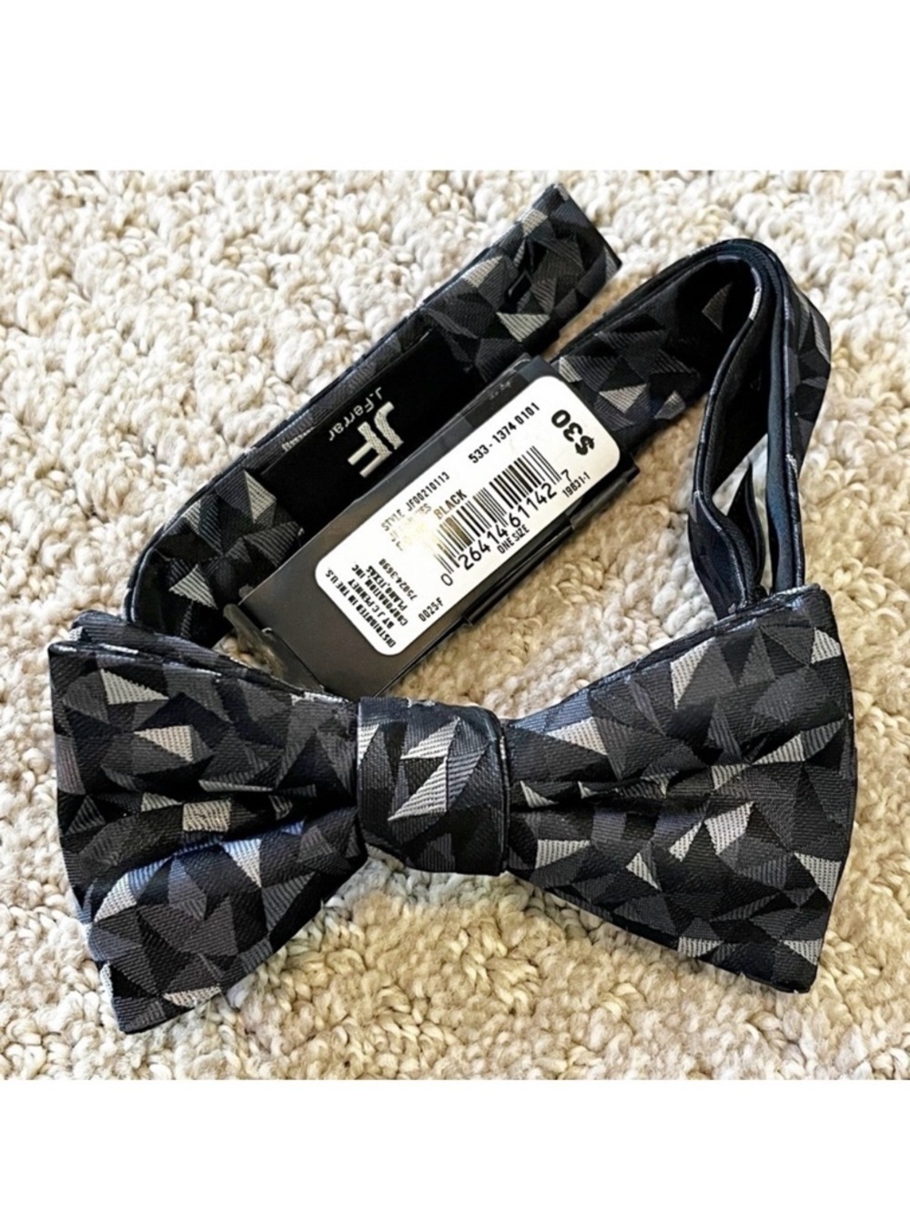 J Ferrar Black Grey Silver Bowtie Bow Tie Woven Adjustable Pre-tied JF MSRP $30